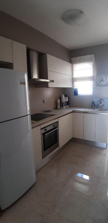 King George Sqr Apt Kalamata Exterior foto